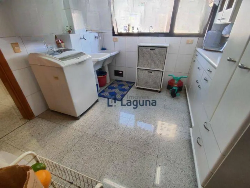 Apartamento, 3 quartos, 212 m² - Foto 10