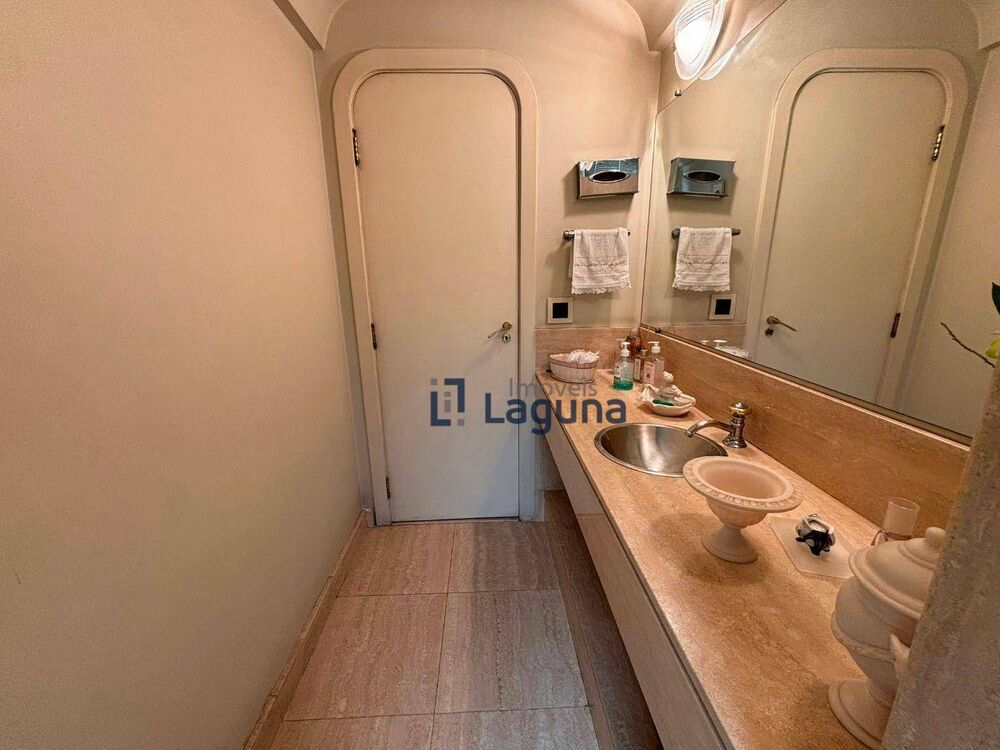 Apartamento, 3 quartos, 200 m² - Foto 15
