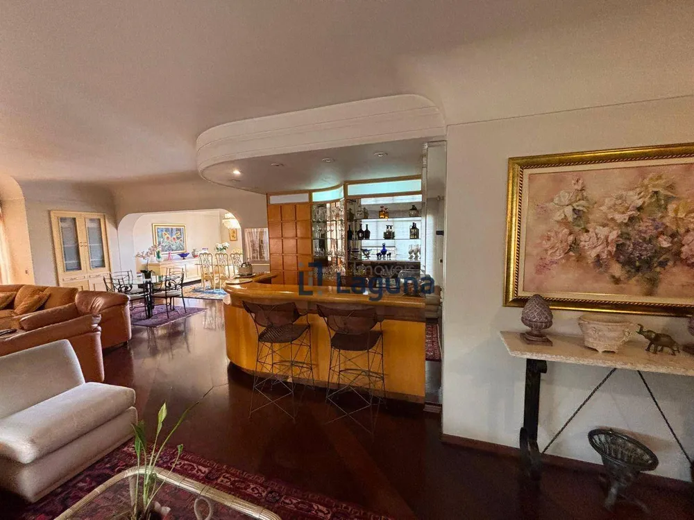 Apartamento, 3 quartos, 200 m² - Foto 11