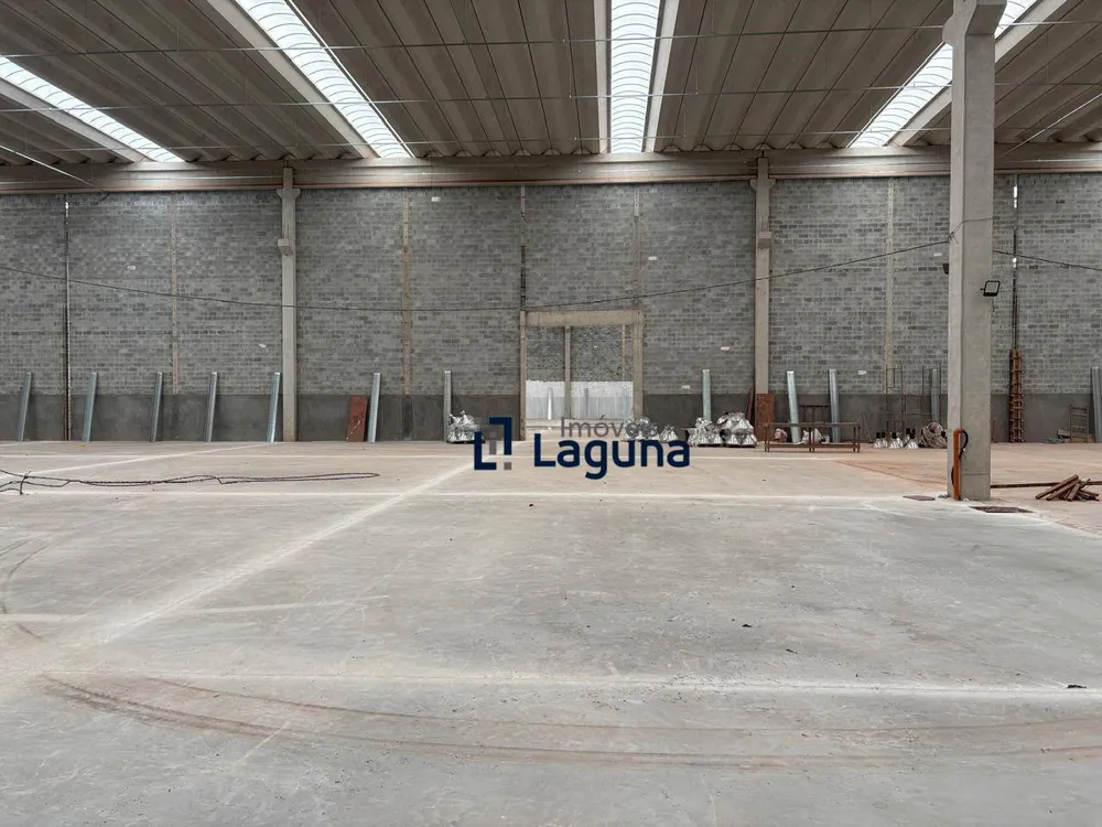 Depósito-Galpão, 3200 m² - Foto 2