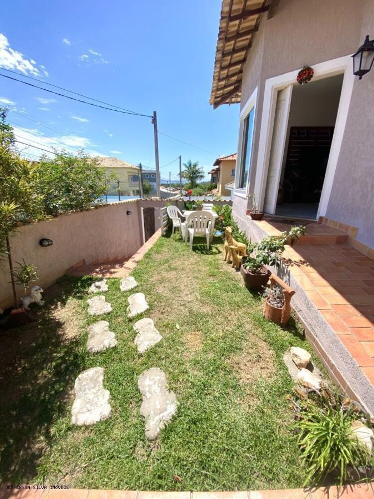 Casa de Condomínio à venda com 3 quartos, 300m² - Foto 4