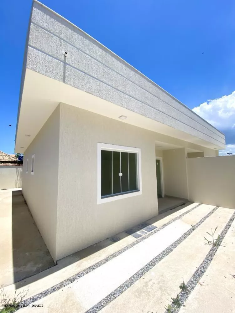 Casa à venda com 2 quartos, 60m² - Foto 3