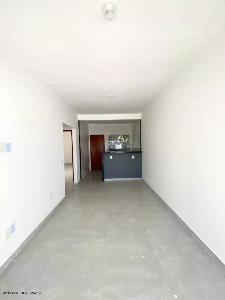 Casa à venda com 2 quartos, 80m² - Foto 7