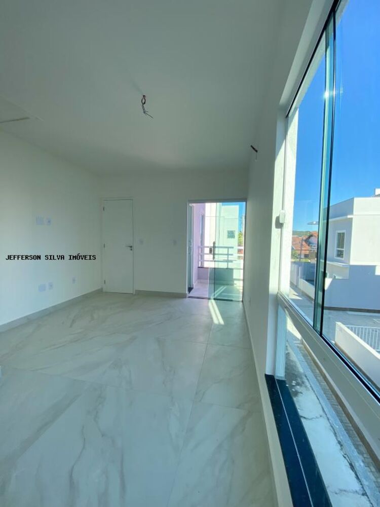 Casa de Condomínio à venda com 3 quartos, 120m² - Foto 4