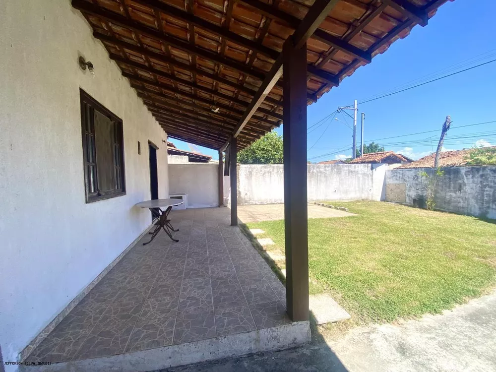 Casa à venda com 3 quartos, 360m² - Foto 1