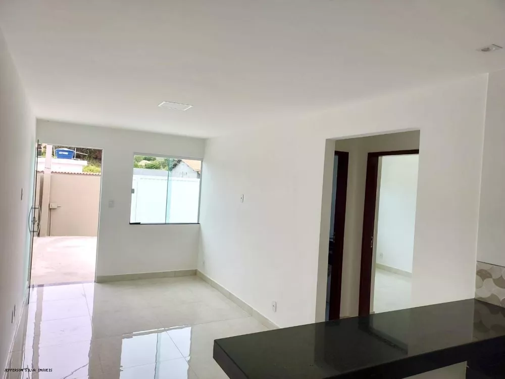 Casa à venda com 2 quartos, 150m² - Foto 8