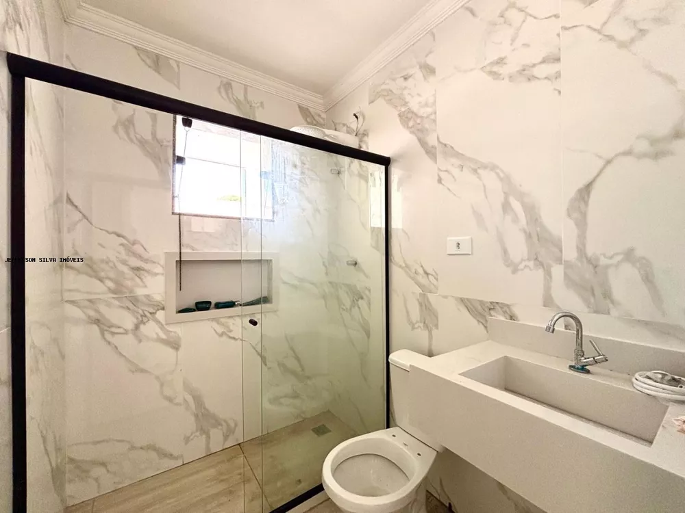 Casa, 3 quartos, 210 m² - Foto 1