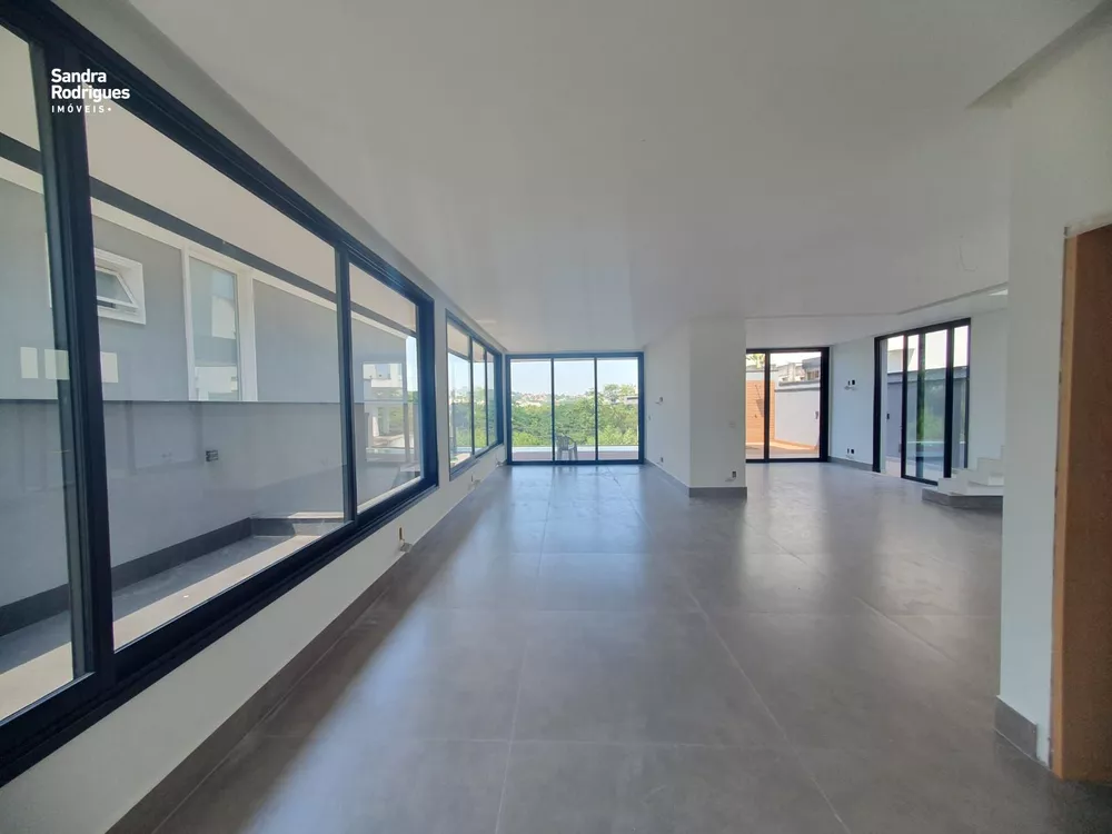 Casa de Condomínio à venda com 4 quartos, 300m² - Foto 8