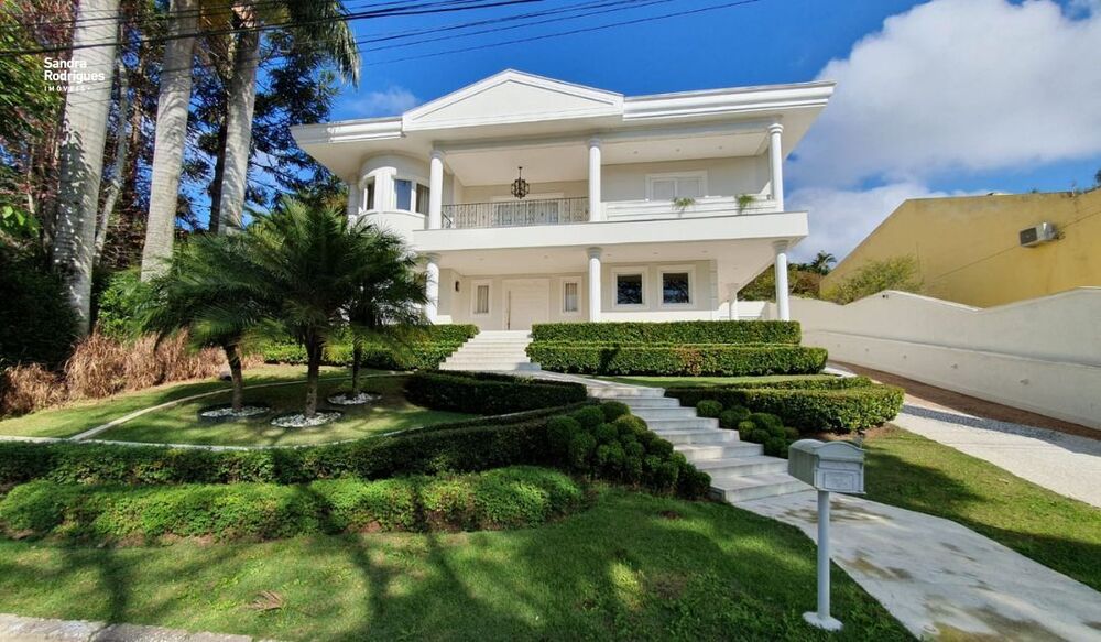 Casa de Condomínio à venda com 5 quartos, 850m² - Foto 2