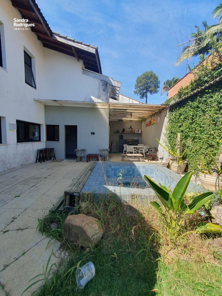 Casa de Condomínio à venda com 3 quartos, 474m² - Foto 4