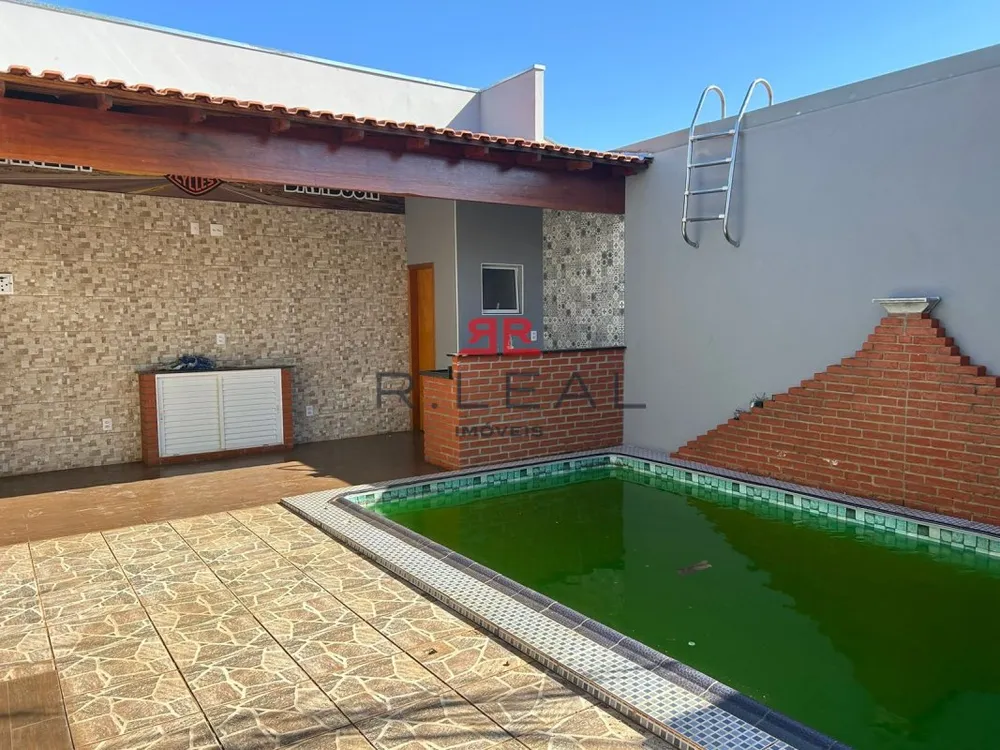 Casa, 3 quartos, 142 m² - Foto 2