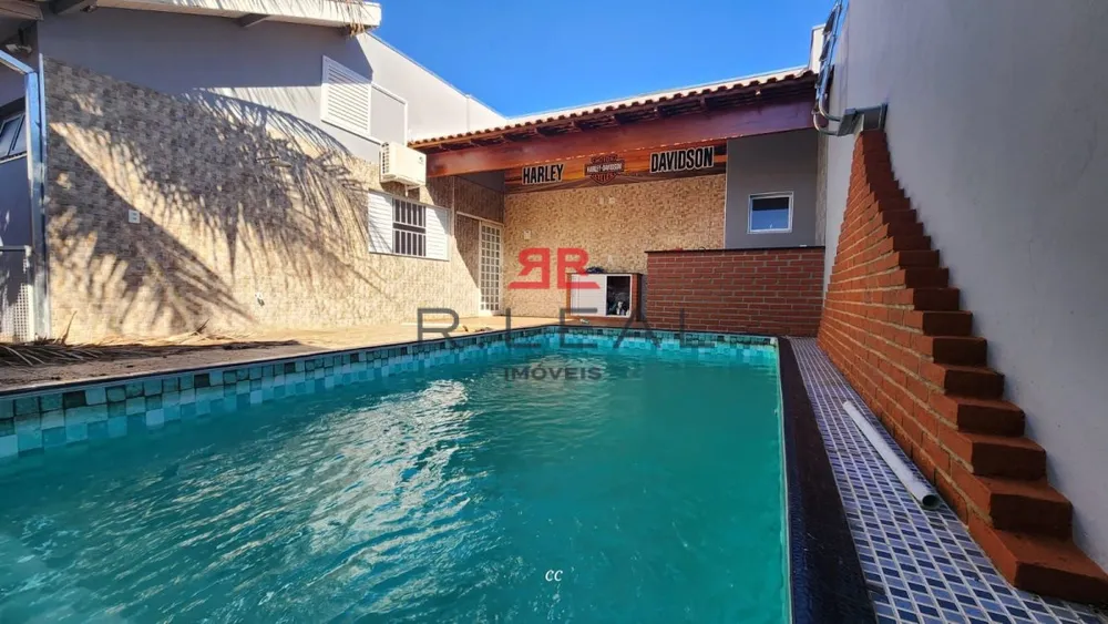 Casa, 3 quartos, 142 m² - Foto 1