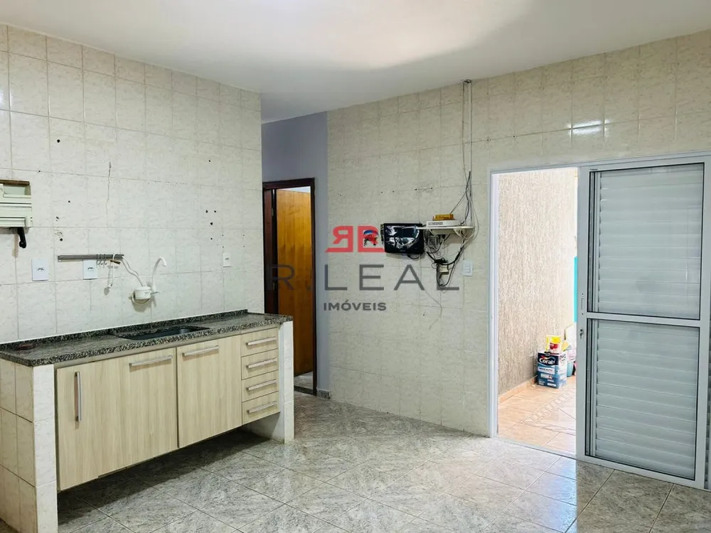 Casa, 3 quartos, 142 m² - Foto 4