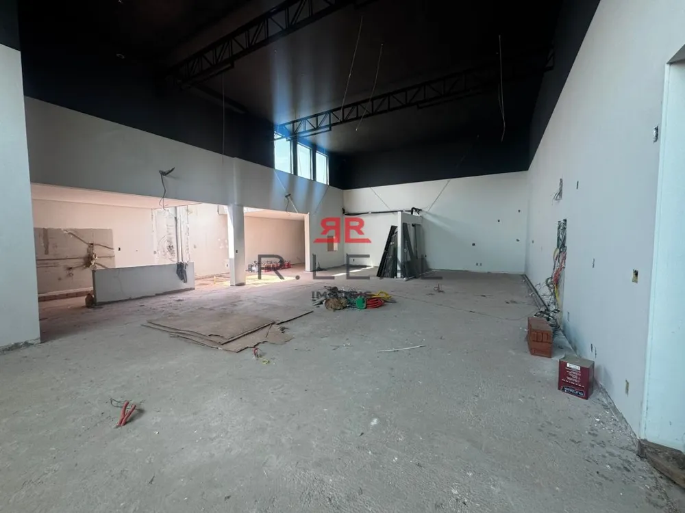 Loja-Salão, 573 m² - Foto 1