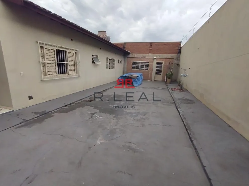 Casa, 2 quartos, 200 m² - Foto 2