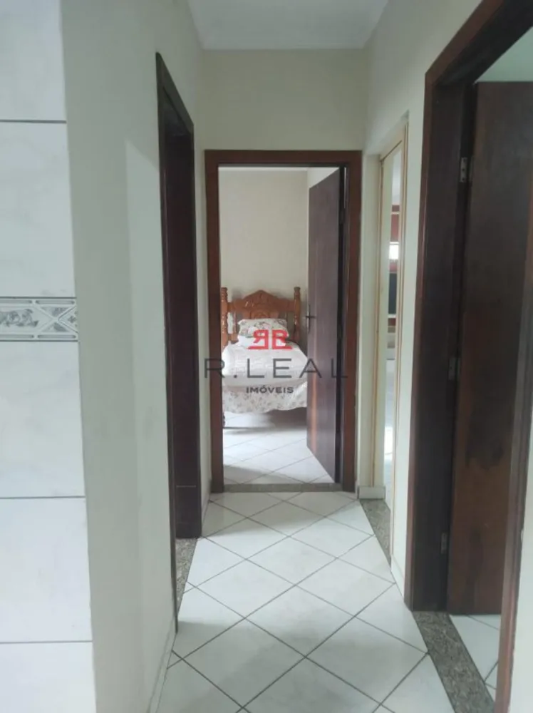 Casa, 2 quartos, 200 m² - Foto 1