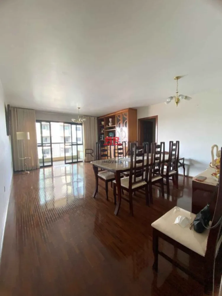 Apartamento, 3 quartos, 134 m² - Foto 2
