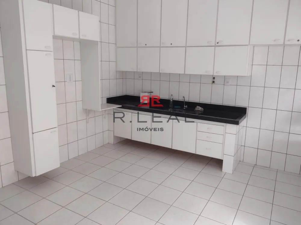 Casa, 3 quartos, 266 m² - Foto 7