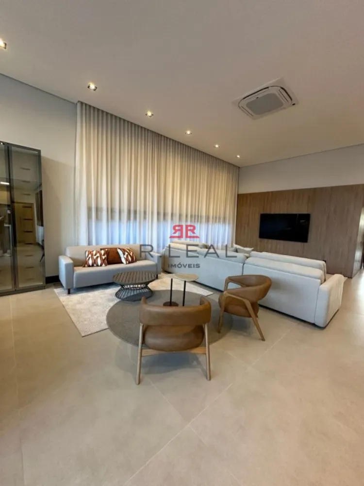 Casa, 3 quartos, 259 m² - Foto 2