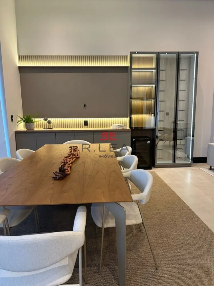 Casa, 3 quartos, 259 m² - Foto 3