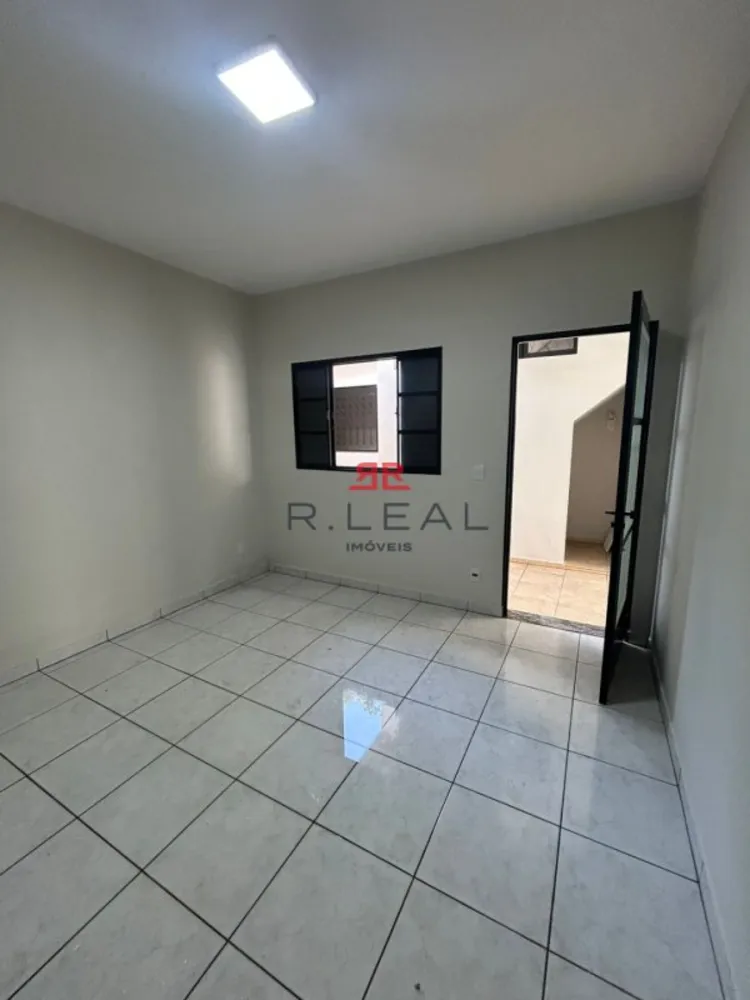 Sobrado, 4 quartos, 211 m² - Foto 1