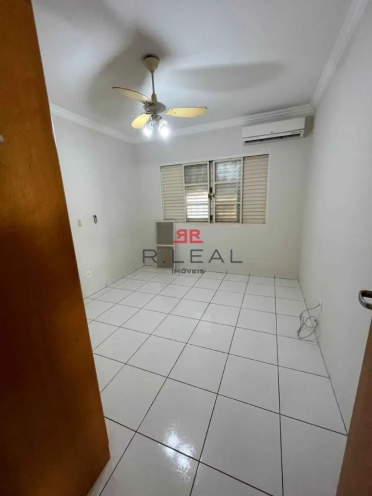 Casa, 3 quartos, 260 m² - Foto 2