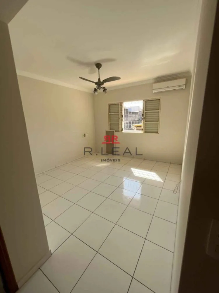 Casa, 3 quartos, 260 m² - Foto 1