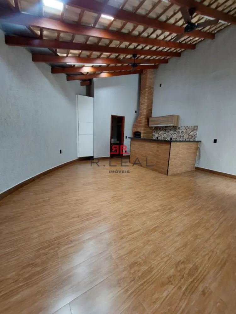 Casa, 2 quartos, 150 m² - Foto 1