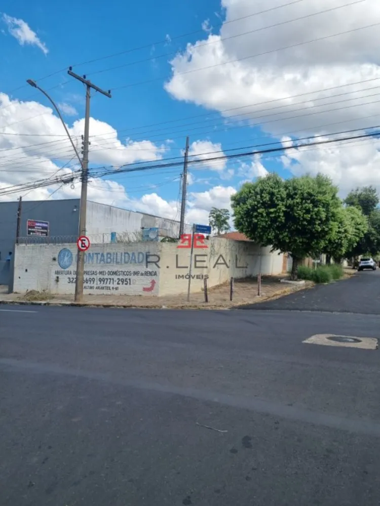 Terreno, 242 m² - Foto 1