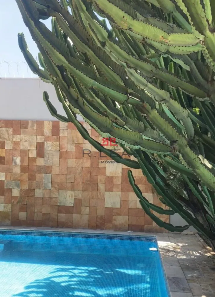 Casa, 3 quartos, 330 m² - Foto 3