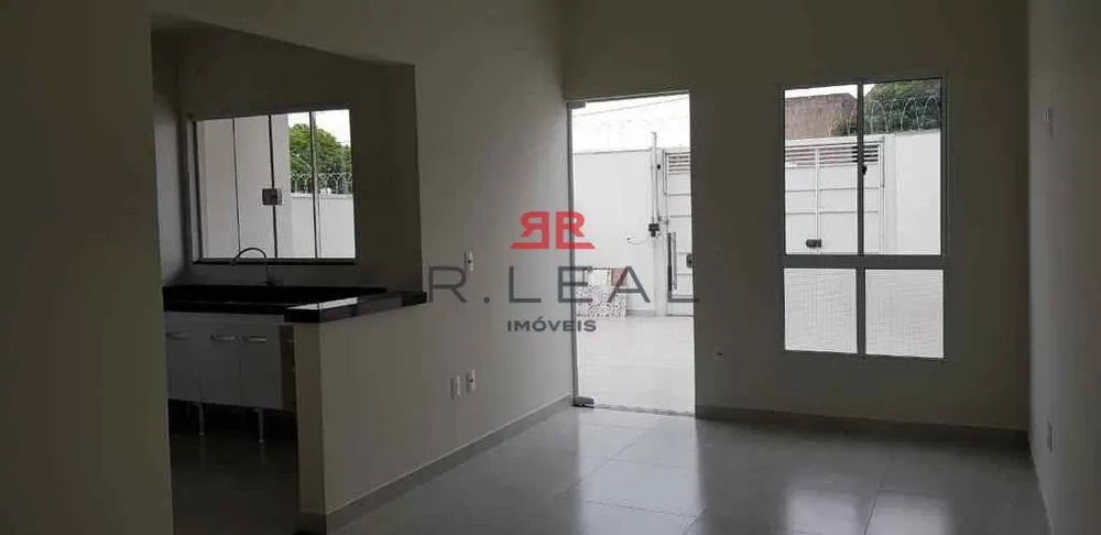 Casa, 3 quartos, 85 m² - Foto 2
