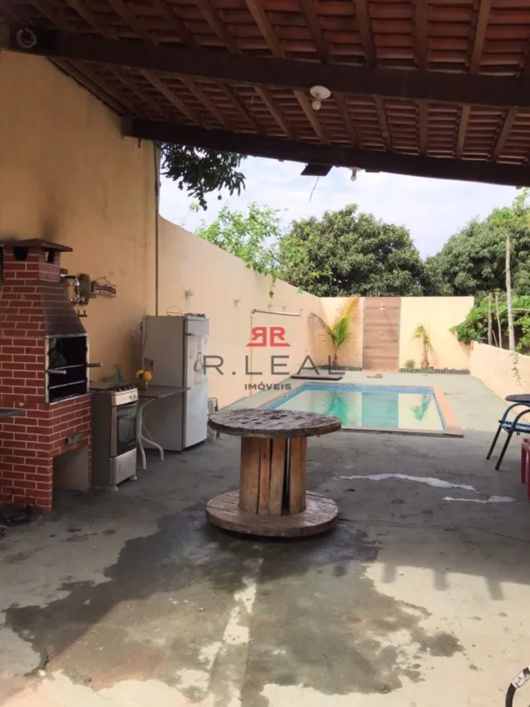 Casa, 4 quartos, 251 m² - Foto 2