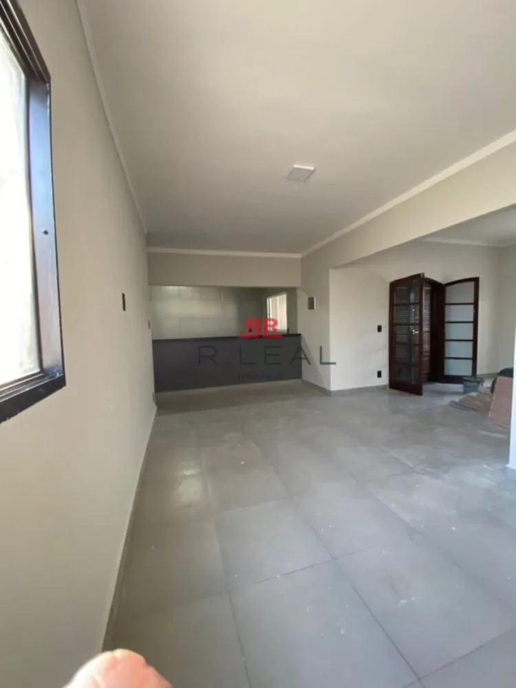 Casa, 3 quartos, 179 m² - Foto 3