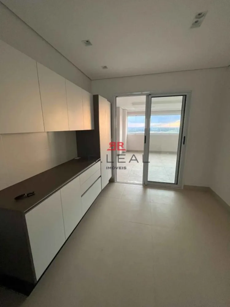 Apartamento, 4 quartos, 245 m² - Foto 4