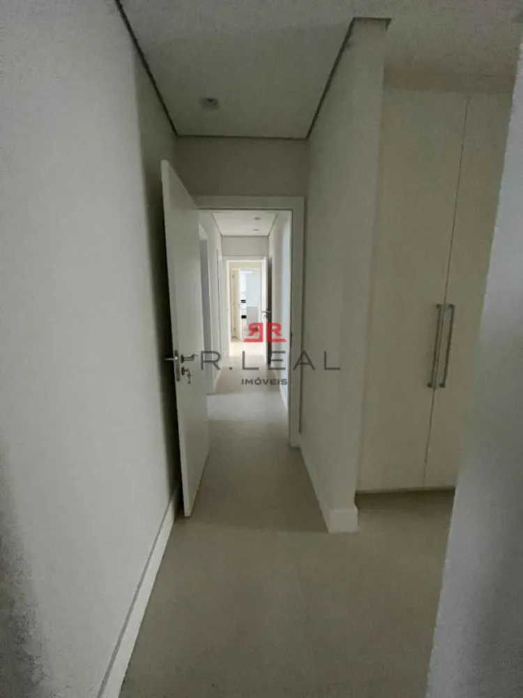 Apartamento, 4 quartos, 245 m² - Foto 11