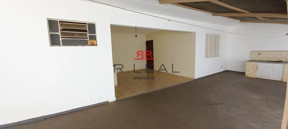 Casa, 5 quartos, 255 m² - Foto 2