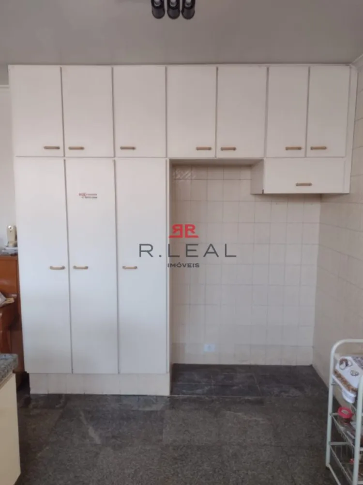 Casa, 3 quartos, 338 m² - Foto 2