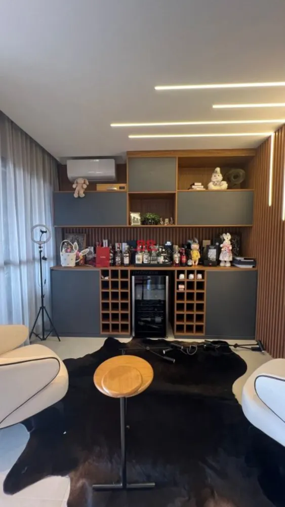 Apartamento, 3 quartos, 159 m² - Foto 2