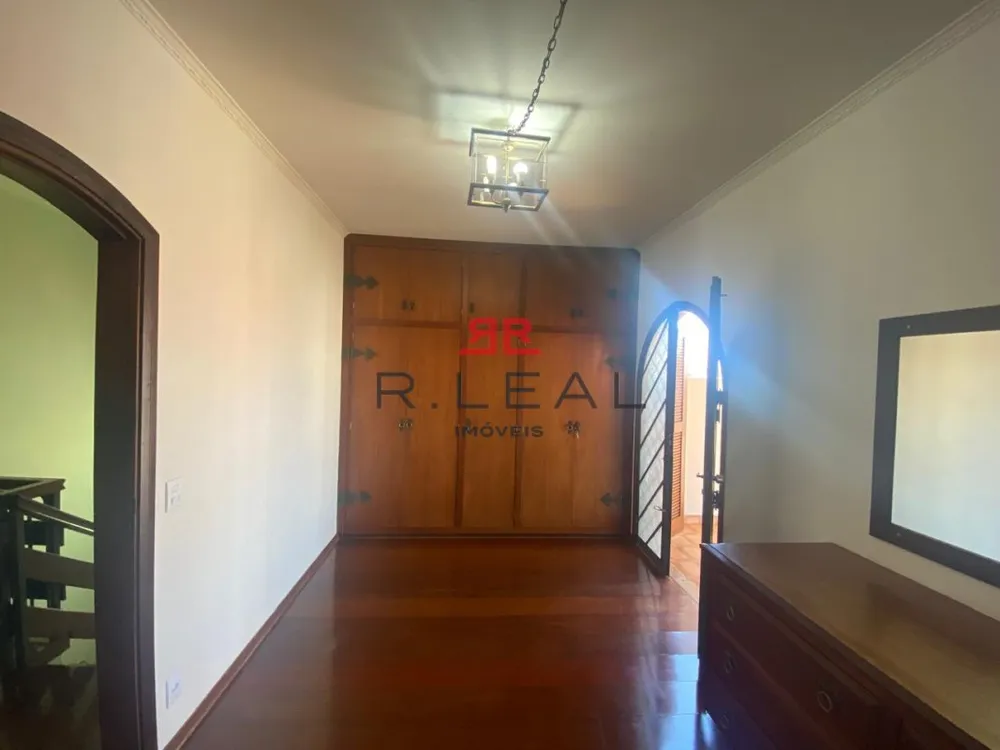 Casa, 3 quartos, 246 m² - Foto 7