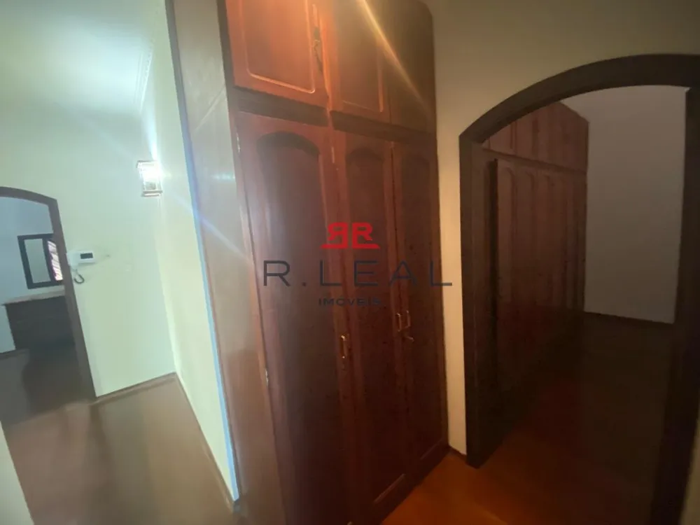 Casa, 3 quartos, 246 m² - Foto 6