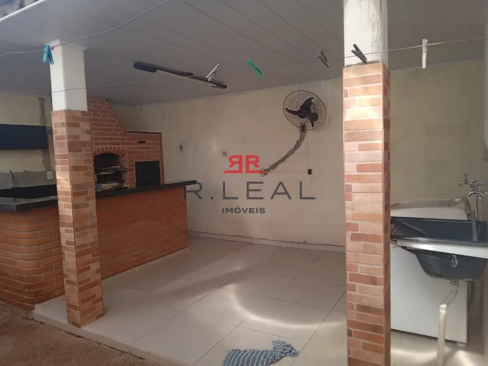 Casa, 3 quartos, 163 m² - Foto 2