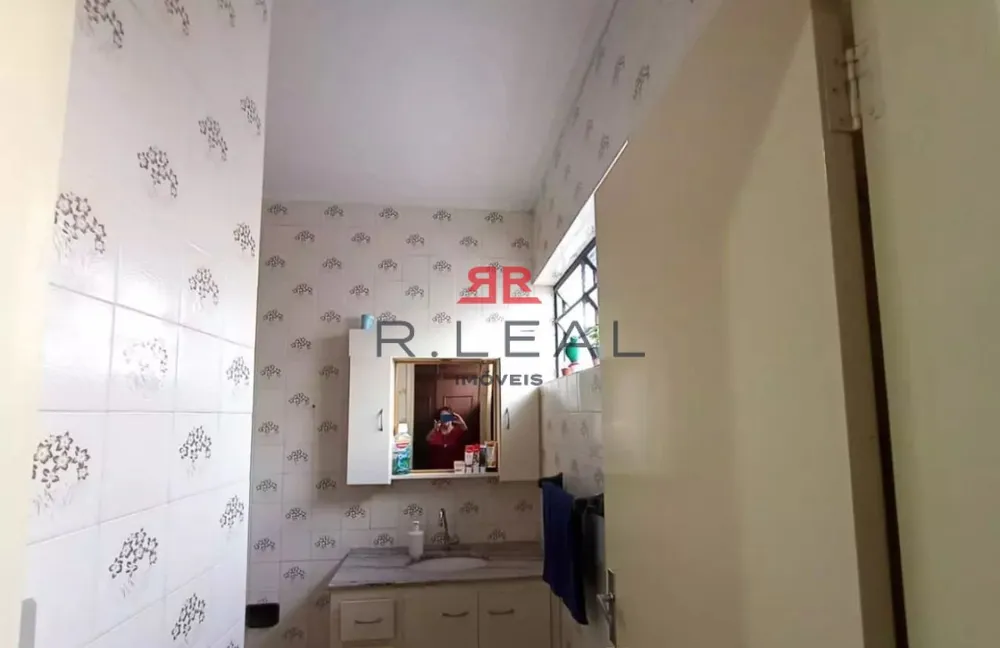 Casa, 3 quartos, 196 m² - Foto 1