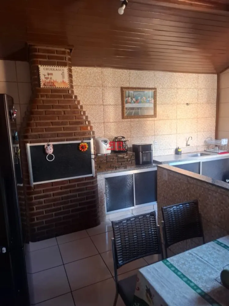 Casa, 5 quartos, 250 m² - Foto 5
