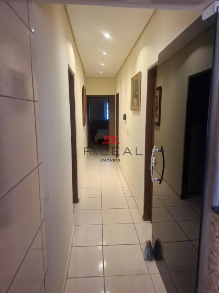 Casa, 5 quartos, 250 m² - Foto 8