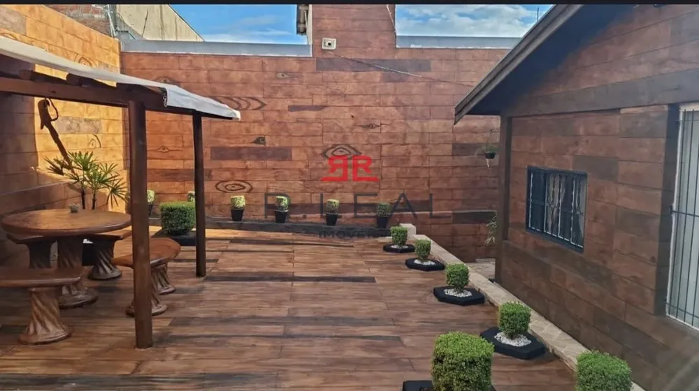 Casa, 5 quartos, 250 m² - Foto 1