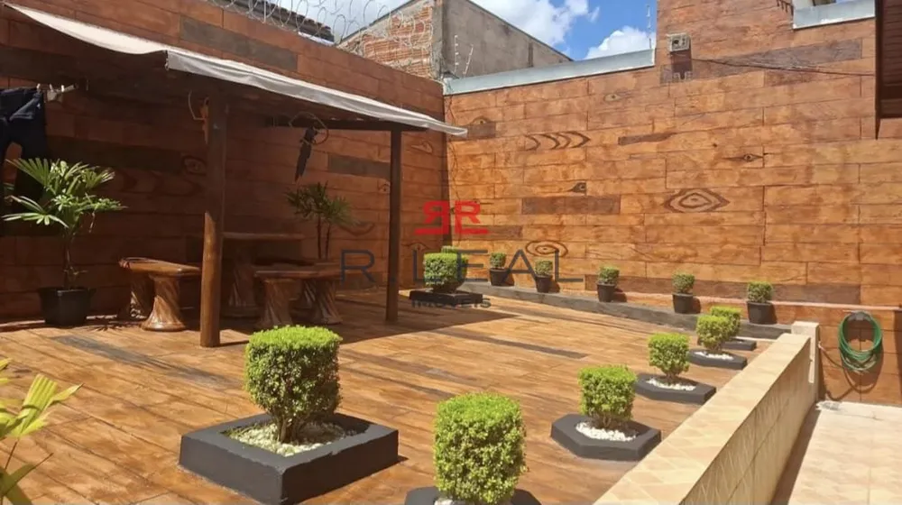 Casa, 5 quartos, 250 m² - Foto 3
