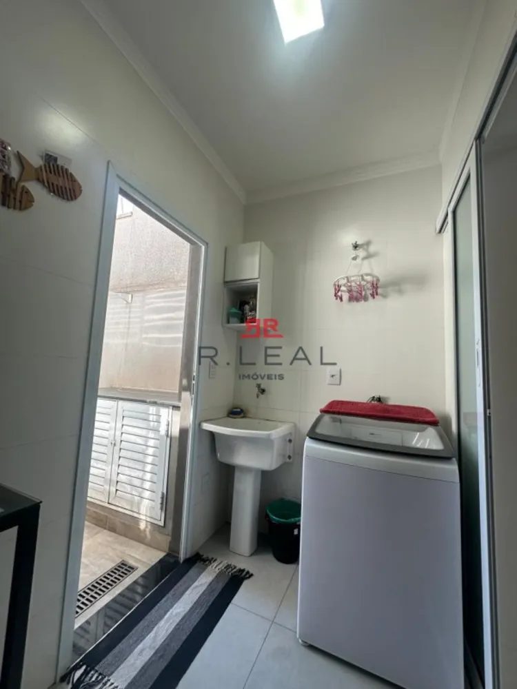 Casa, 3 quartos, 135 m² - Foto 3