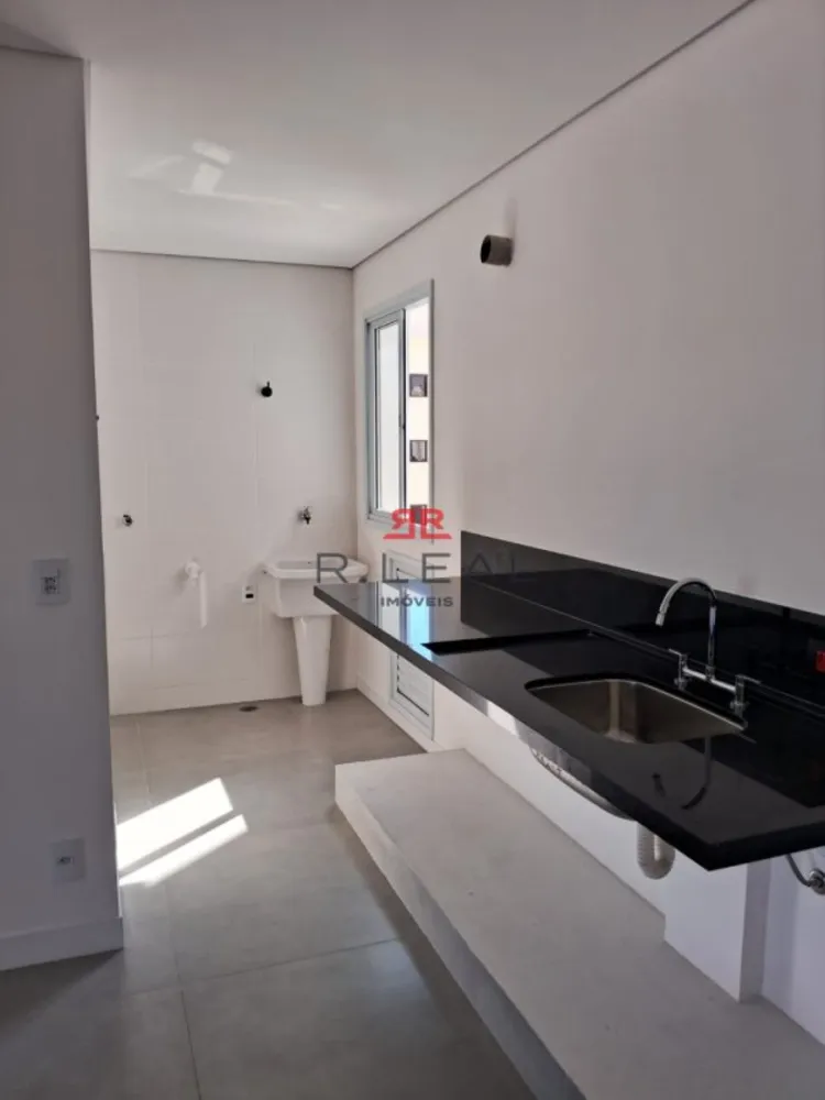 Apartamento, 3 quartos, 81 m² - Foto 2