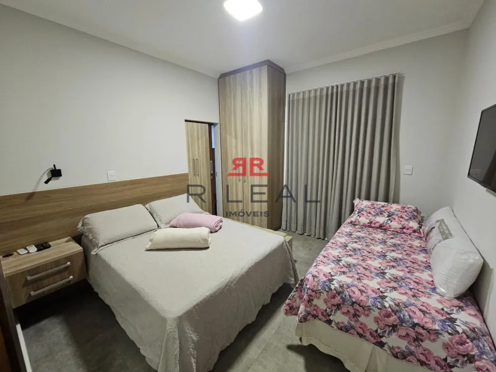 Sobrado, 4 quartos, 309 m² - Foto 1