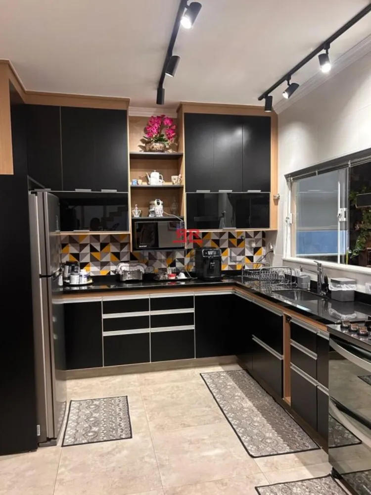 Sobrado, 4 quartos, 309 m² - Foto 3
